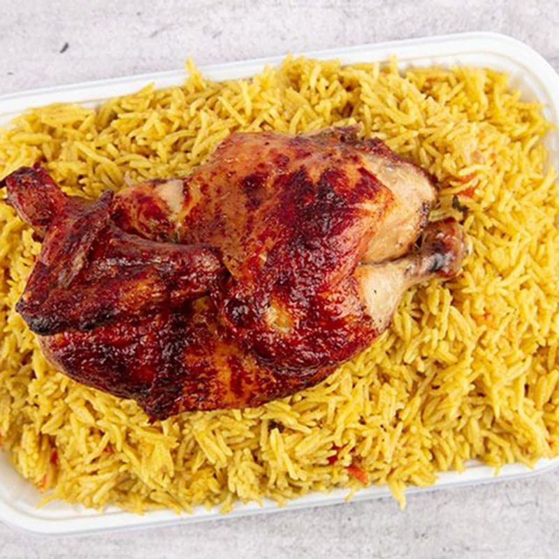 ٨ قطع دجاج مع الأرز